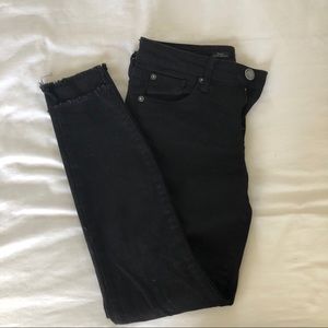 Black skinny jeans
